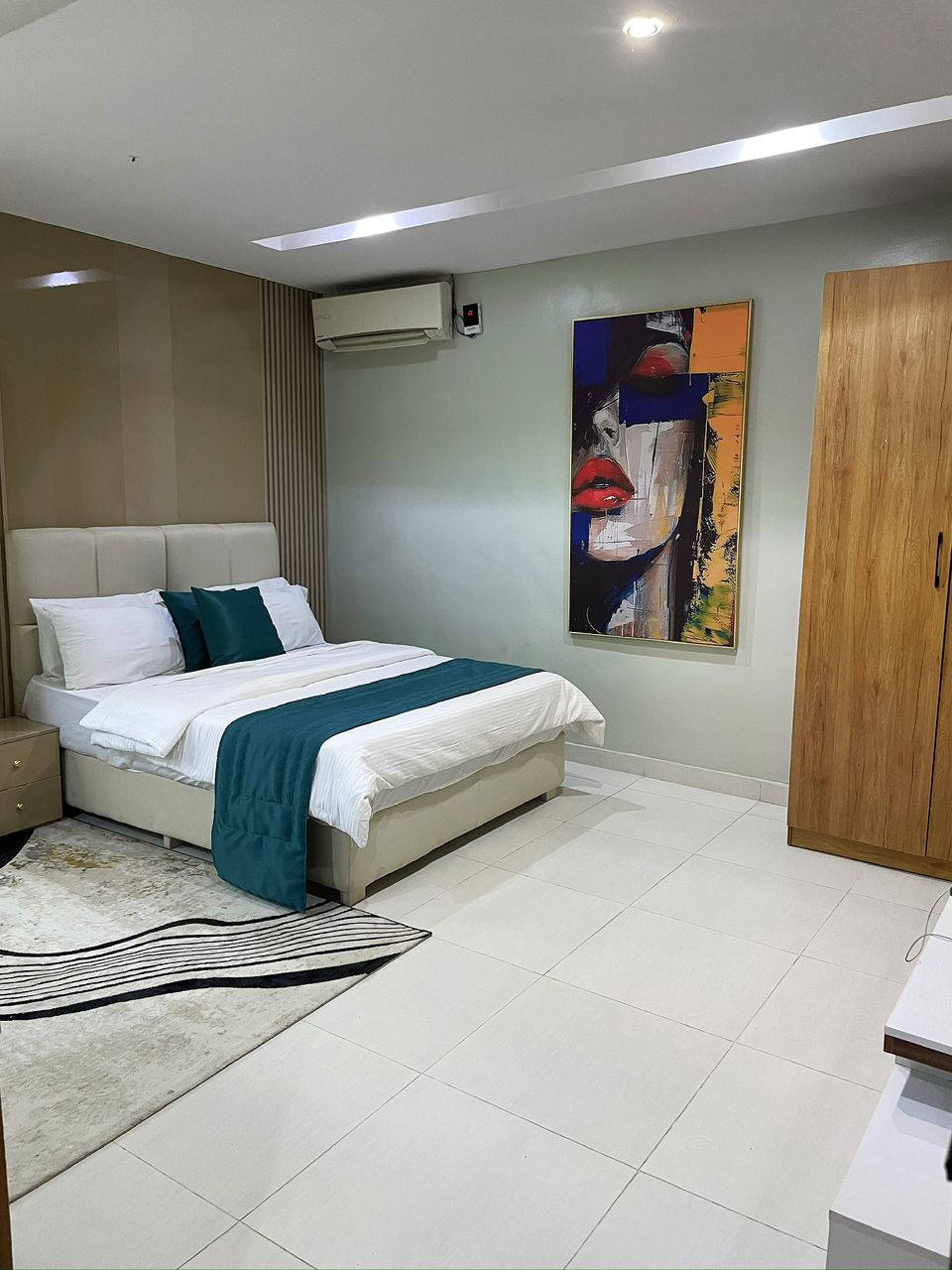 Premium Serviced Suite, Lekki Phase 1 — photo 6