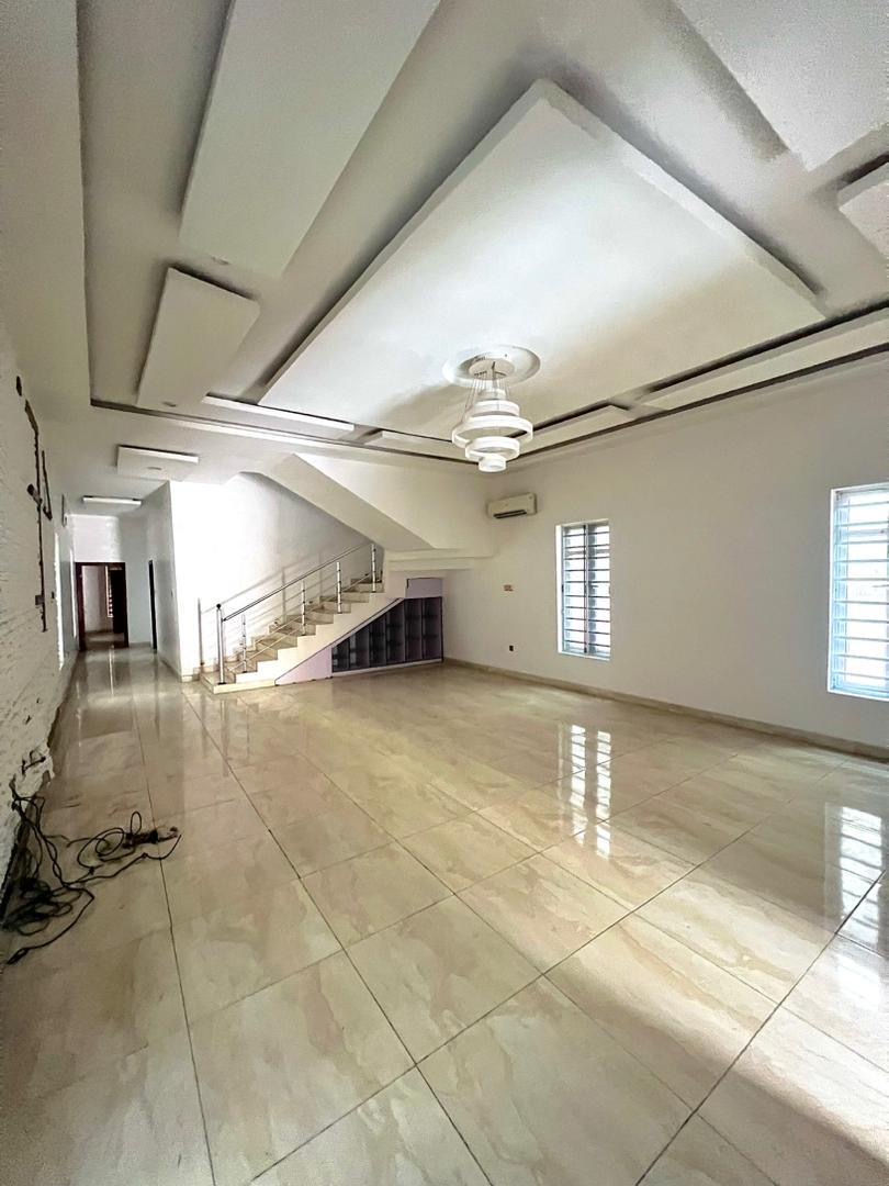5 bedroom fully detached house +bq — photo 5