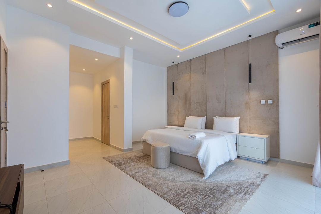 Exquisite 2 Bedroom Apartment, Lekki Phase 1 — photo 1