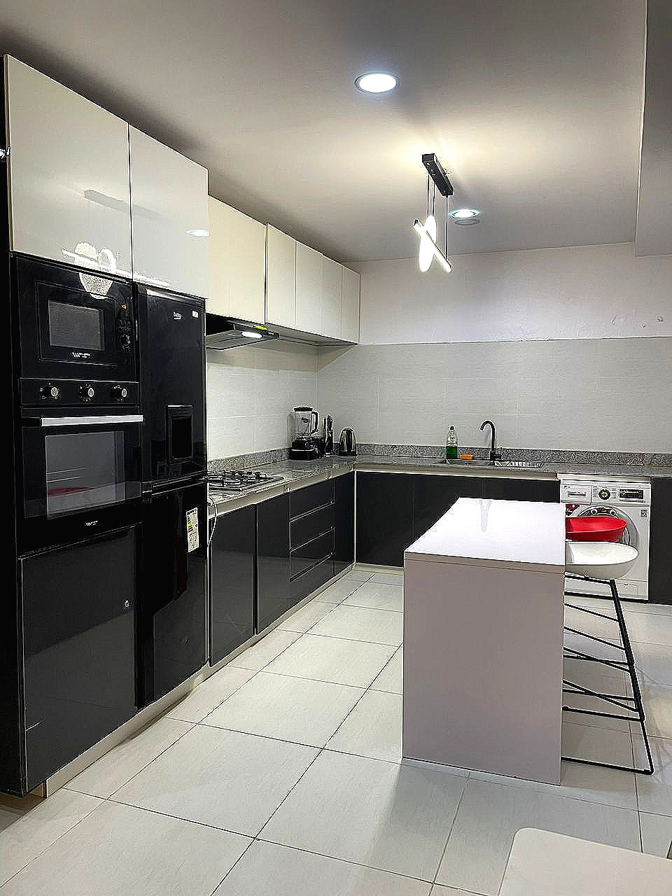 Premium Serviced Suite, Lekki Phase 1 — photo 8