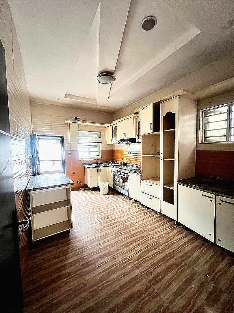 5 bedroom fully detached house + bq — photo 6