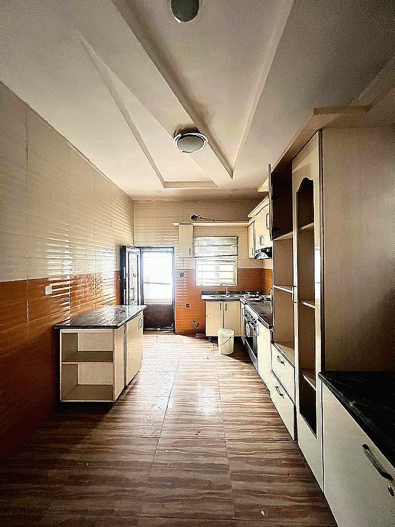 5 bedroom fully detached house + bq — photo 7