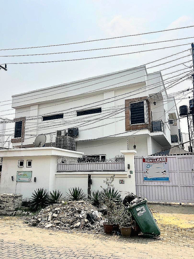 4 bedroom semi detached + bq — photo 1