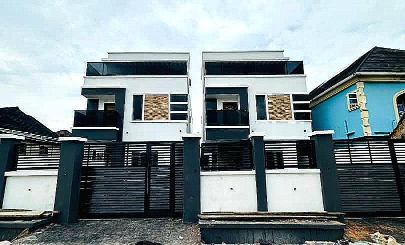 Luxurious 4Bedroom Fully Detached Duplex For Sale. — photo 1