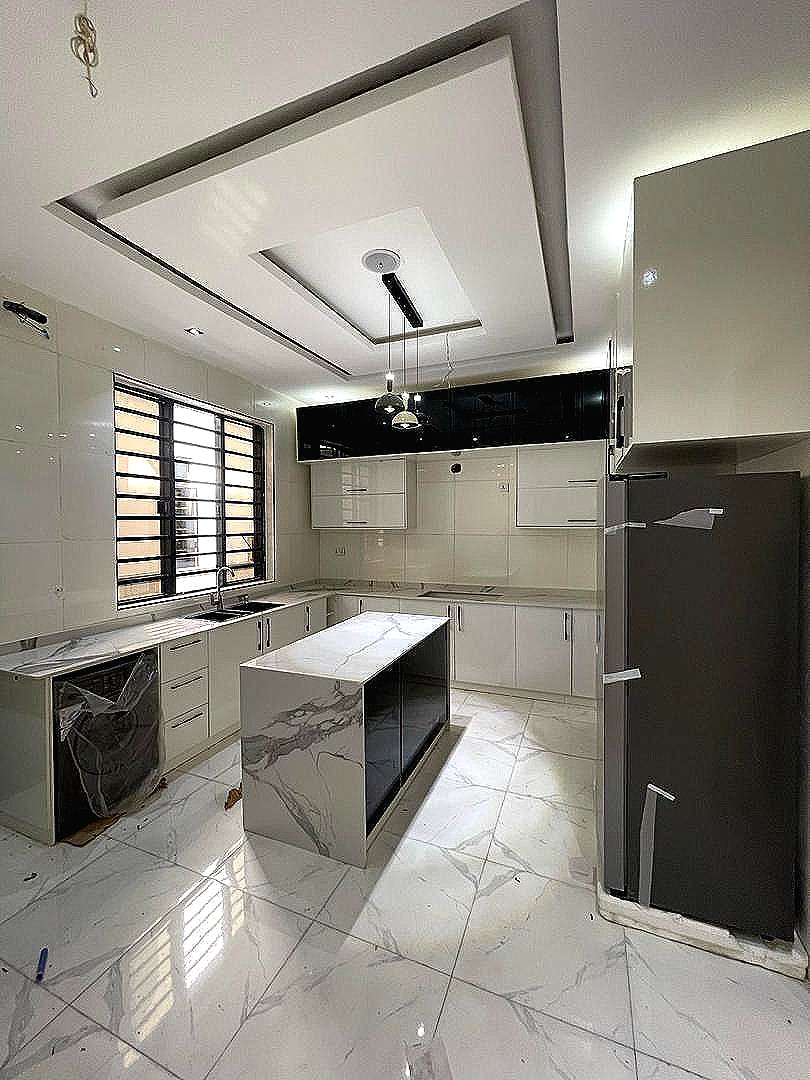 Newly Built 5Bedroom Fully Detached Duplex For Sale — photo 3