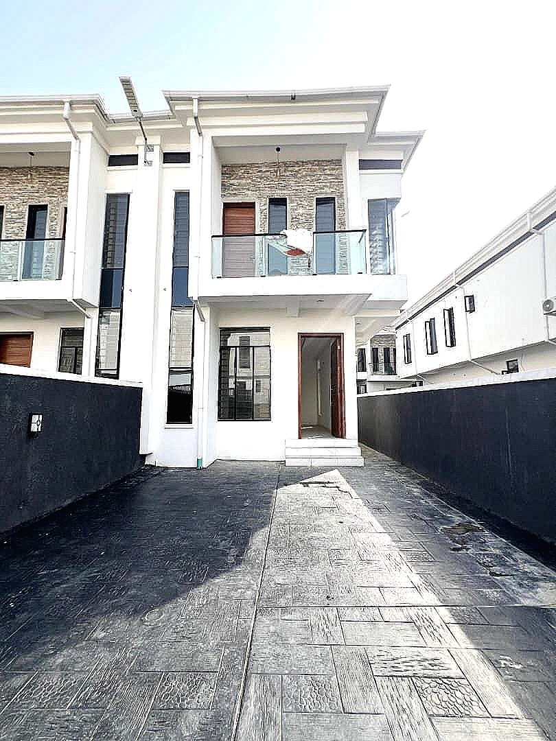 Well Finished 4Bedroom Semi Detached Duplex For Sale — photo 1