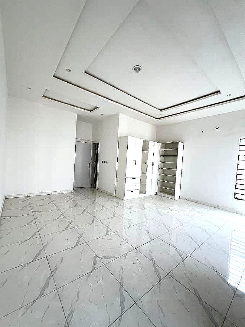 Well Finished 4Bedroom Semi Detached Duplex For Sale — photo 3