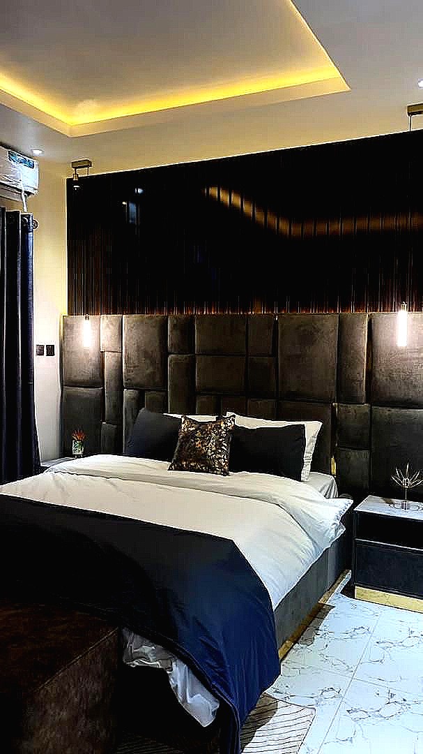 The Concrete Loft: Ikate 2Bedroom Penthouse — photo 4