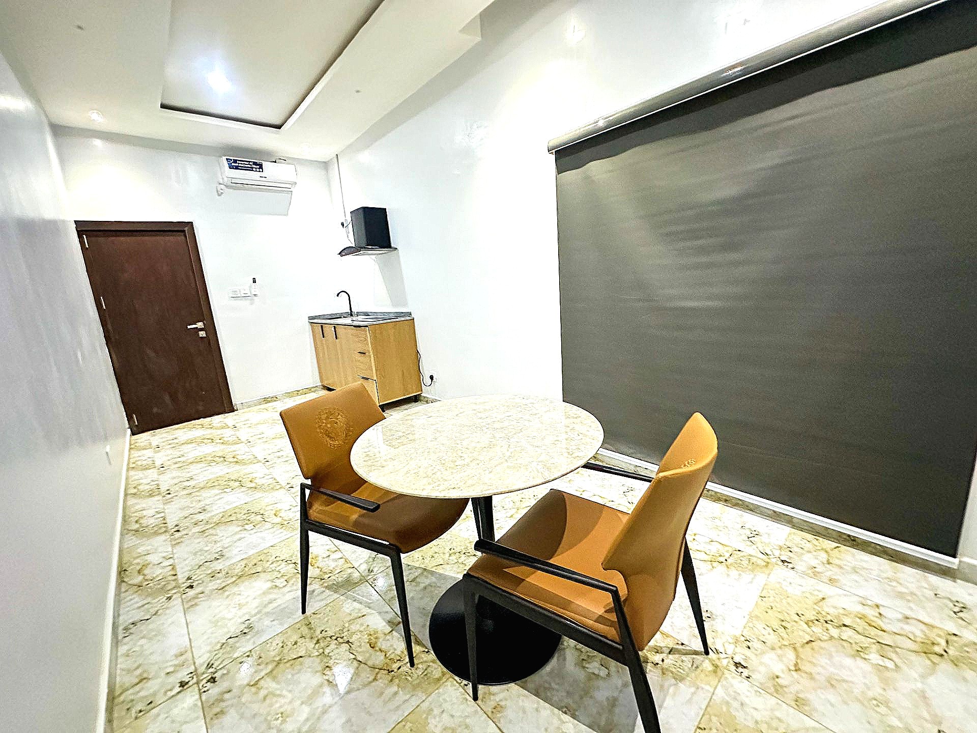 Luxury Guzape 1 Bedroom | High-Speed Wi-Fi & 24/7 Power — photo 4