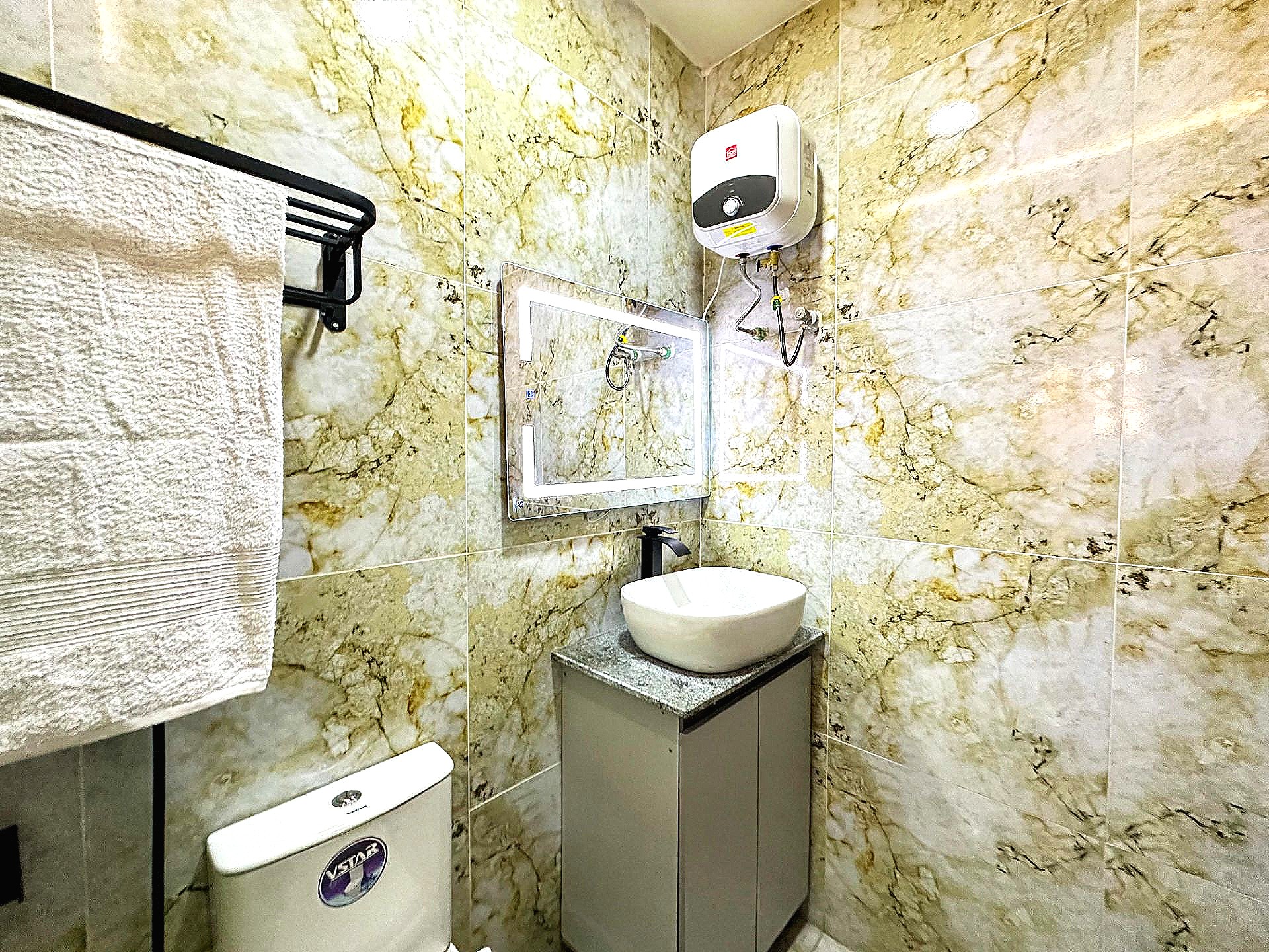 Luxury Guzape 1 Bedroom | High-Speed Wi-Fi & 24/7 Power — photo 6