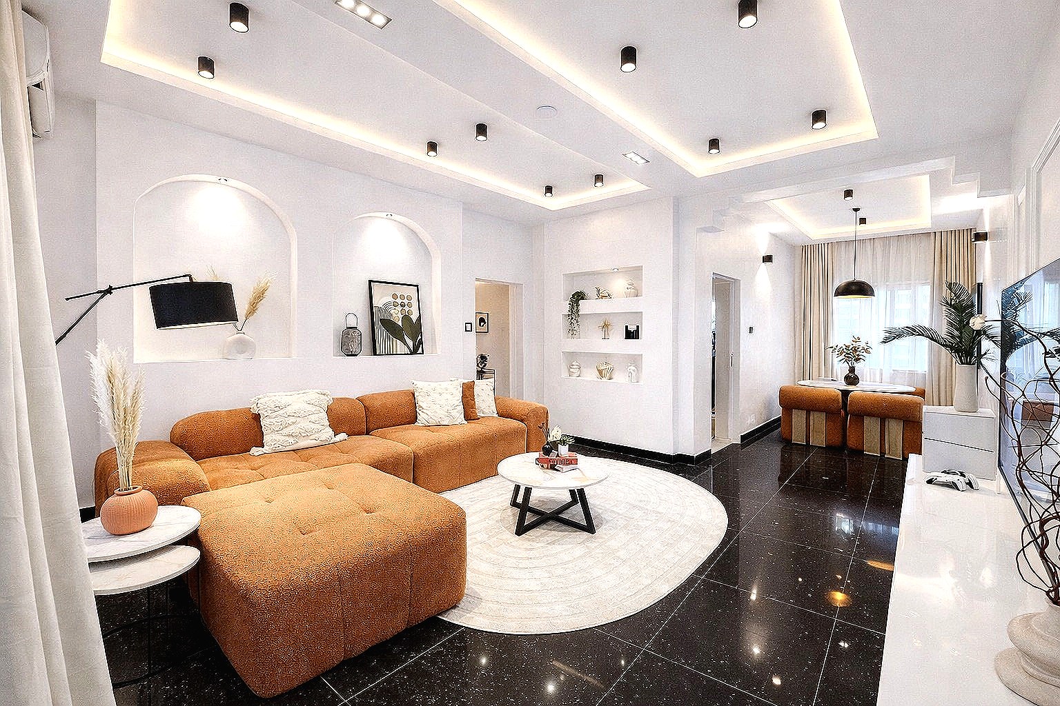Escape to Soft Life | Luxury 3bedroom, Ago Palace — photo 1