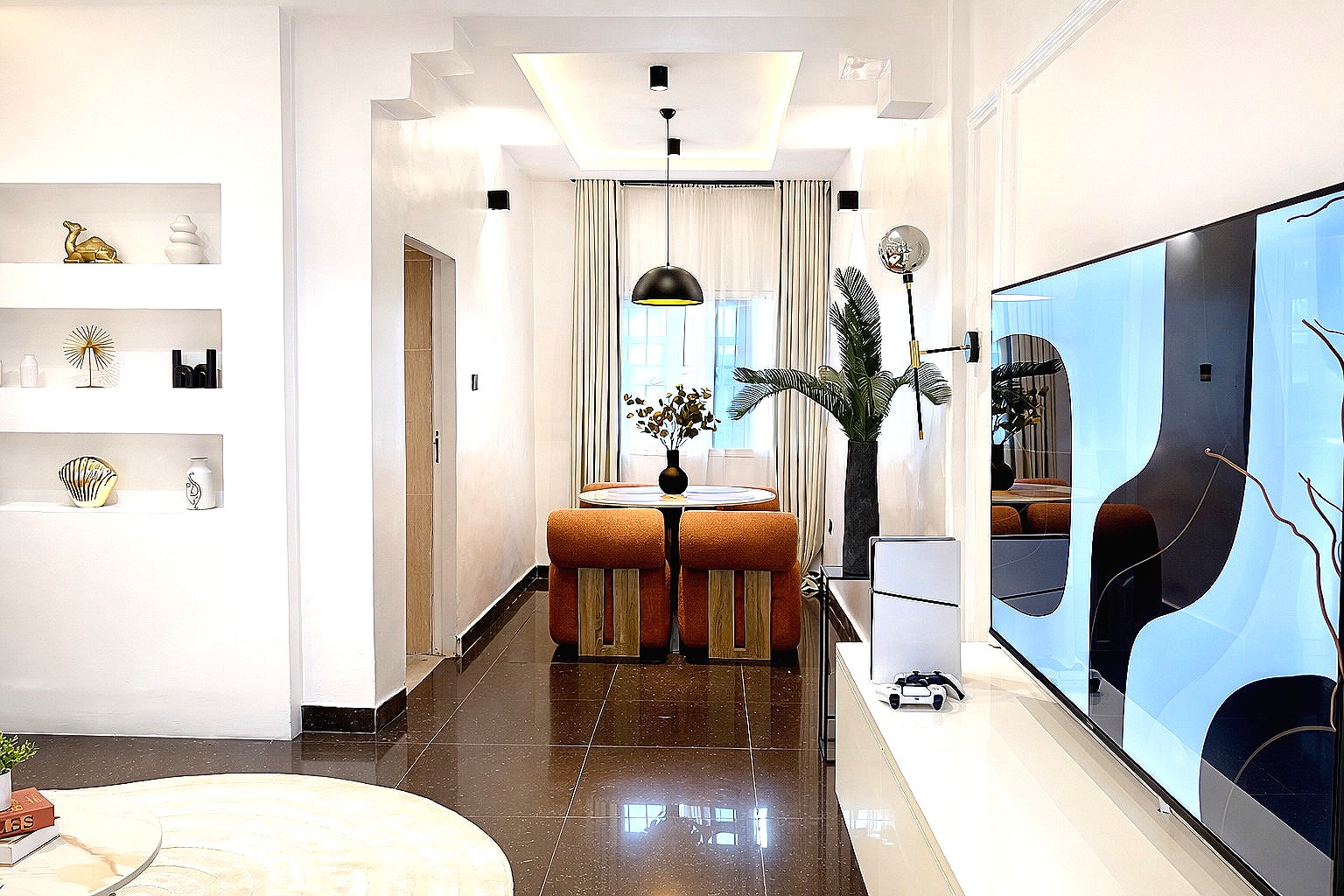 Escape to Soft Life | Luxury 3bedroom, Ago Palace — photo 6