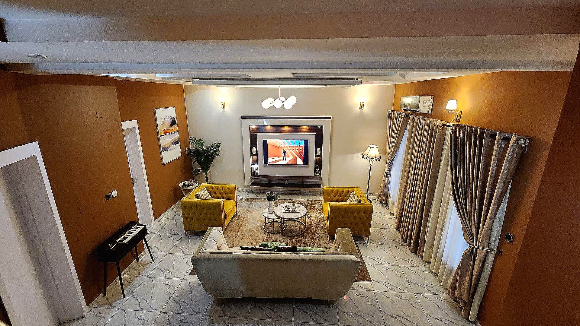 Luxury 4Bedroom Duplex for Film & Production, Orchid Road — photo 1