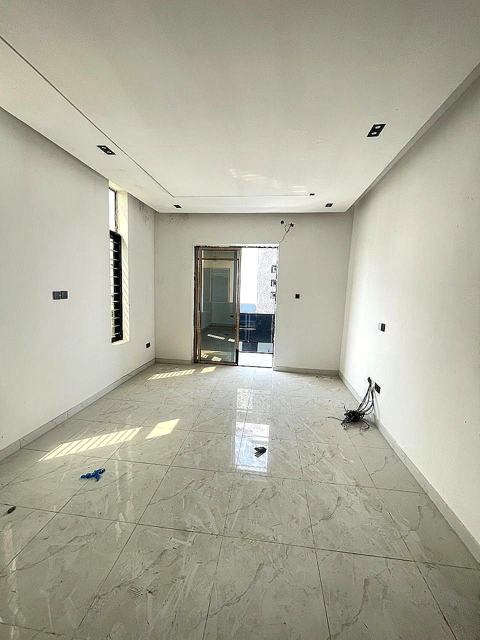 Spacious 4-Bedroom Luxury Duplex, General Paint Ajah — photo 3