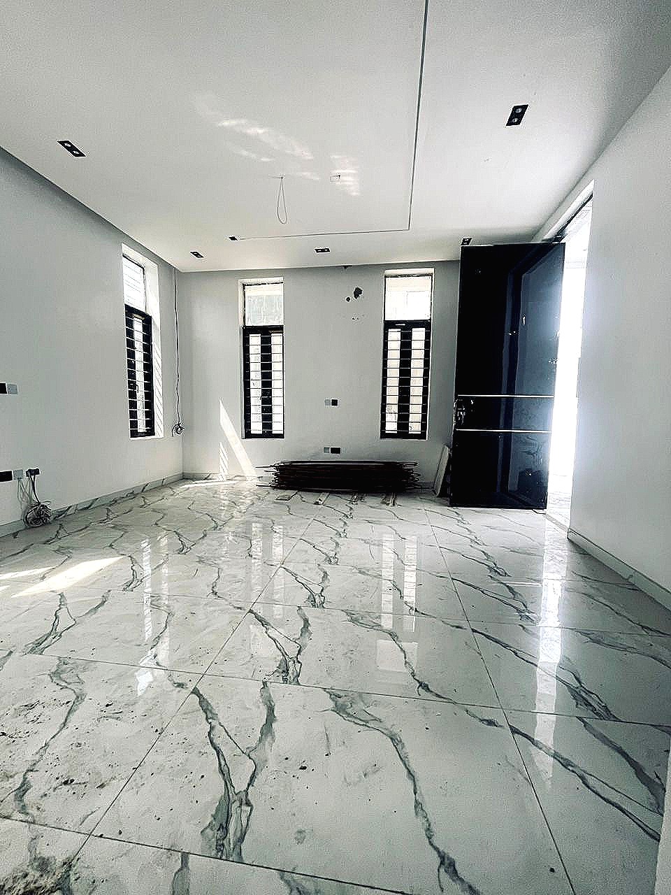 Spacious 4-Bedroom Luxury Duplex, General Paint Ajah — photo 7