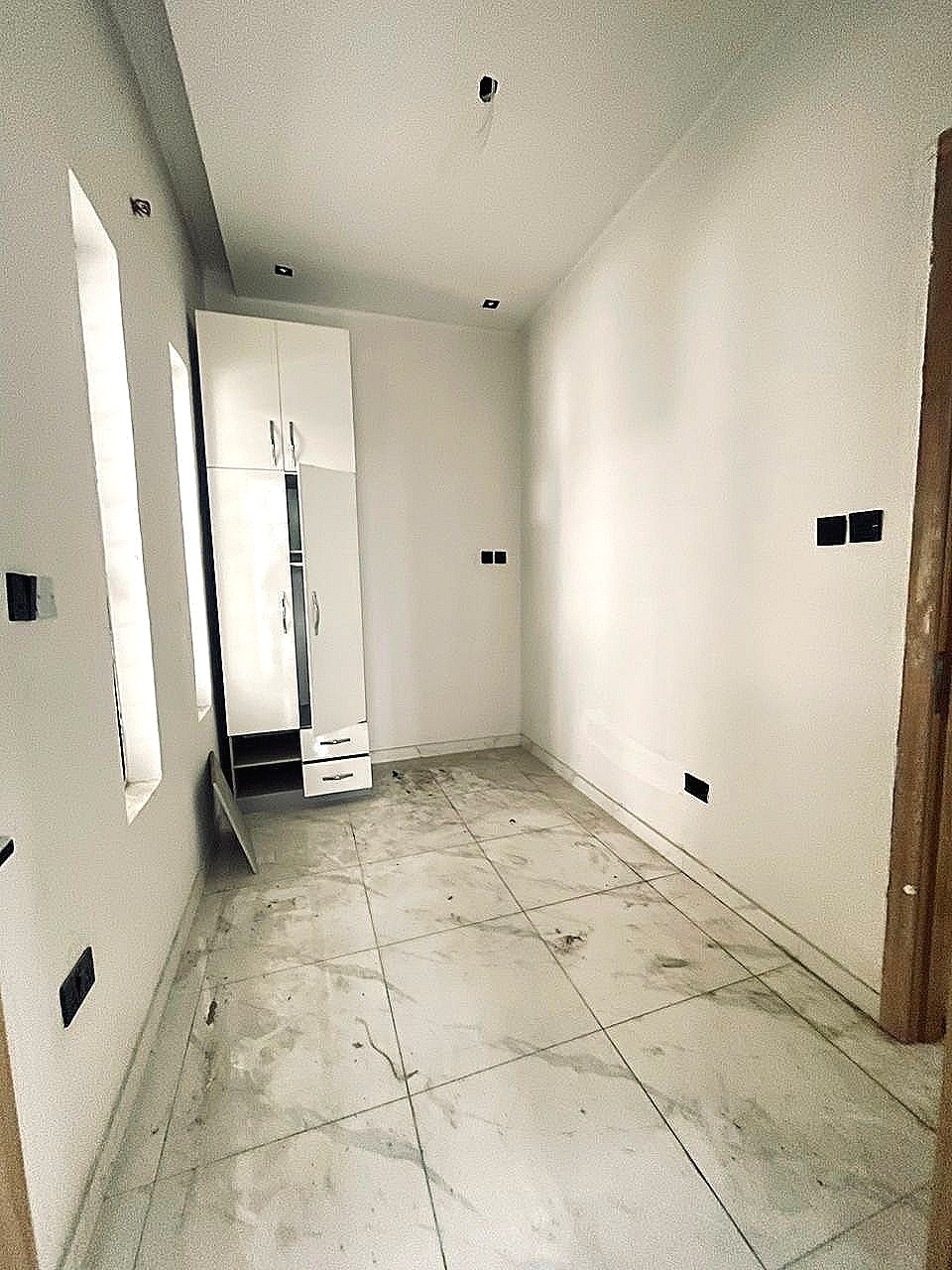 Spacious 4-Bedroom Luxury Duplex, General Paint Ajah — photo 8