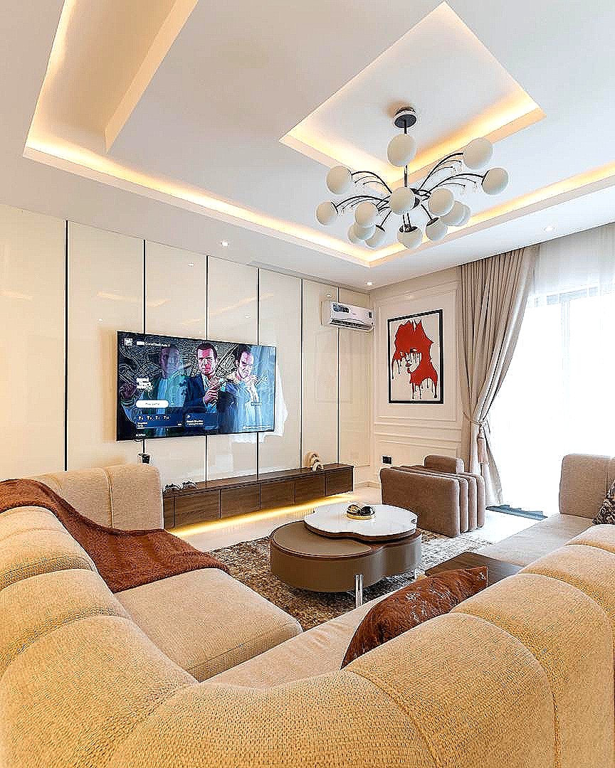 Lekki Phase 1 Escape: 2Bedroom designed for Comfort — photo 3