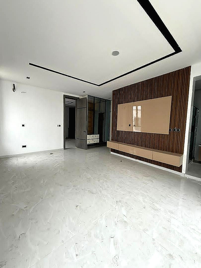 Luxury 4Bedroom Semi Detached Duplex For Sale — photo 2