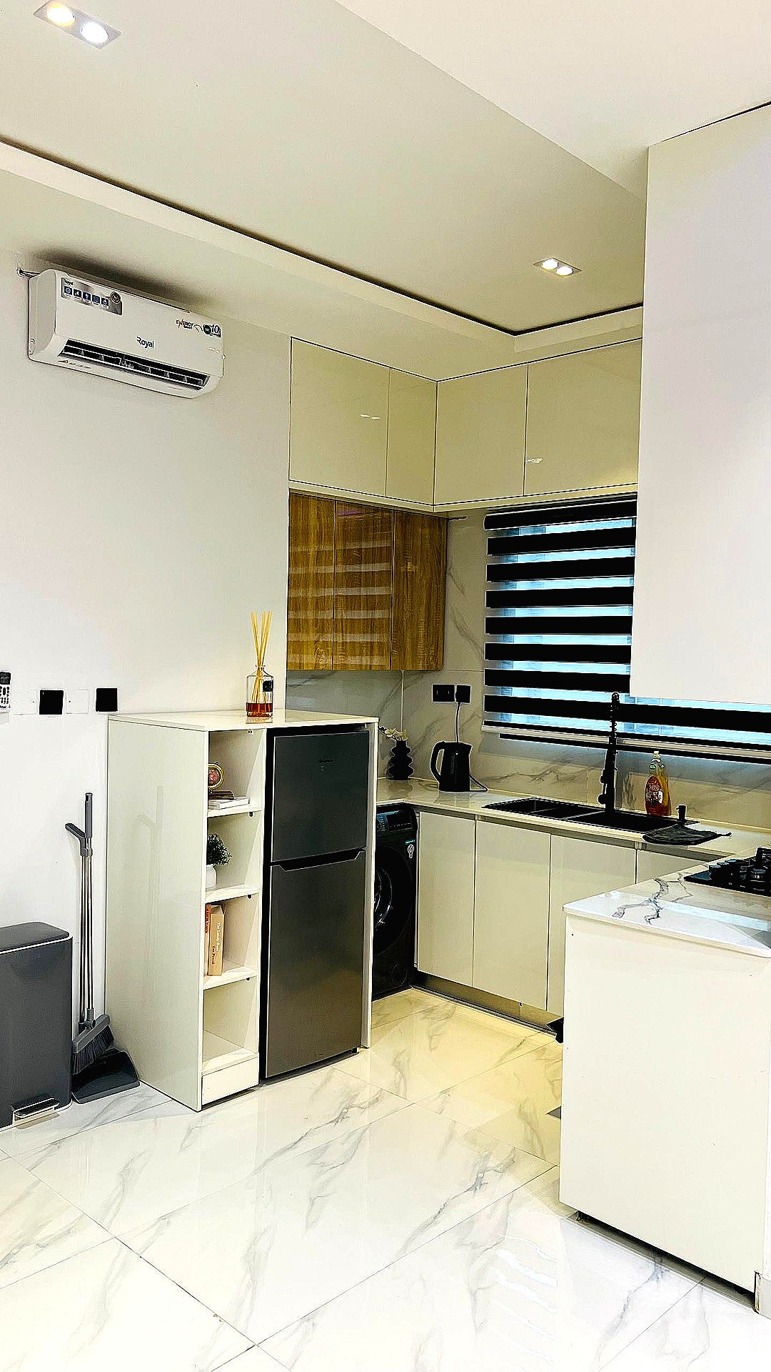 Apartment Charlie penthouse 2nd Floor, Ikeja GRA — photo 3
