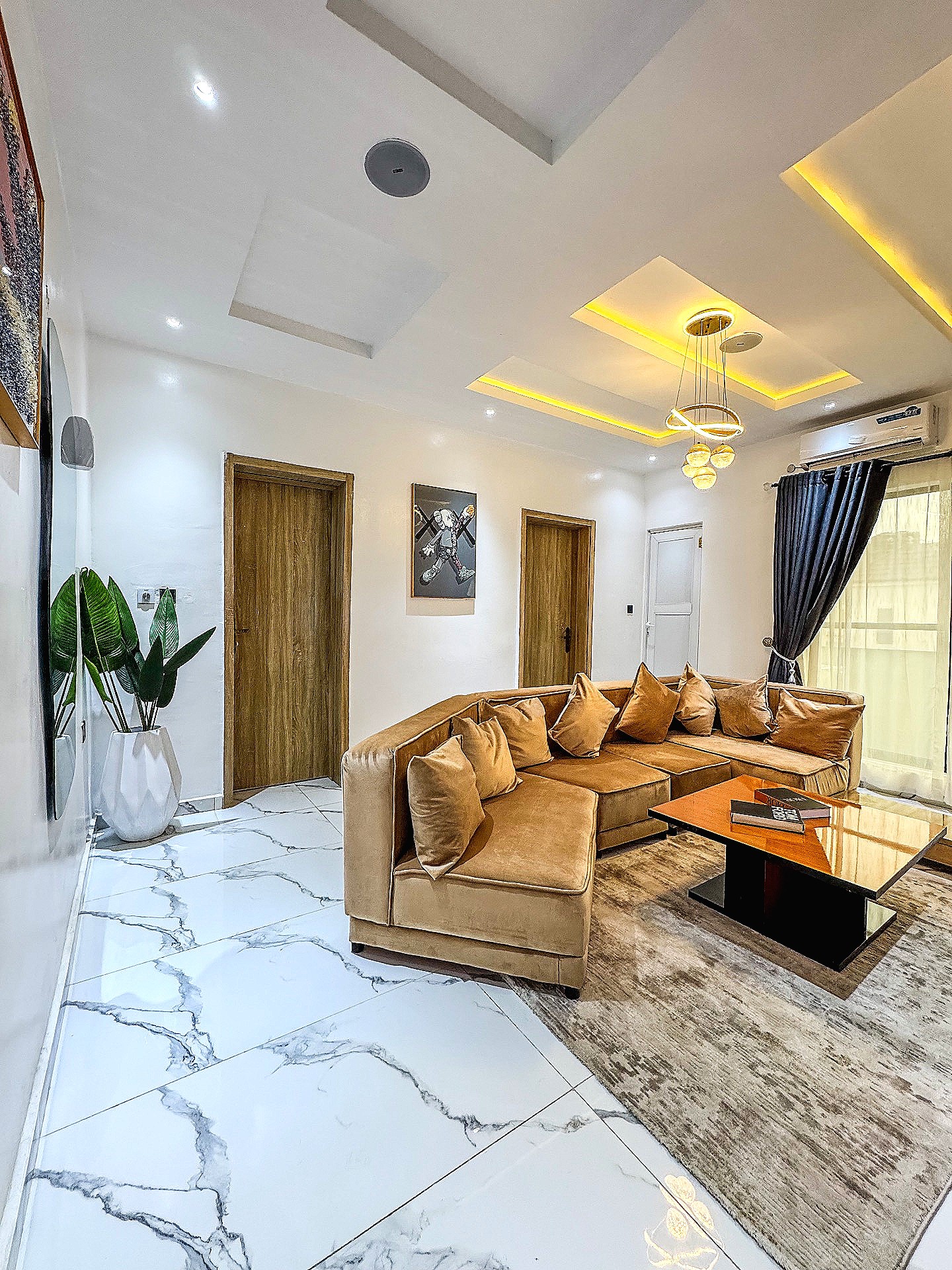 Brand New Luxury 2 bedroom Apartment, Ijesha Surulere — photo 1
