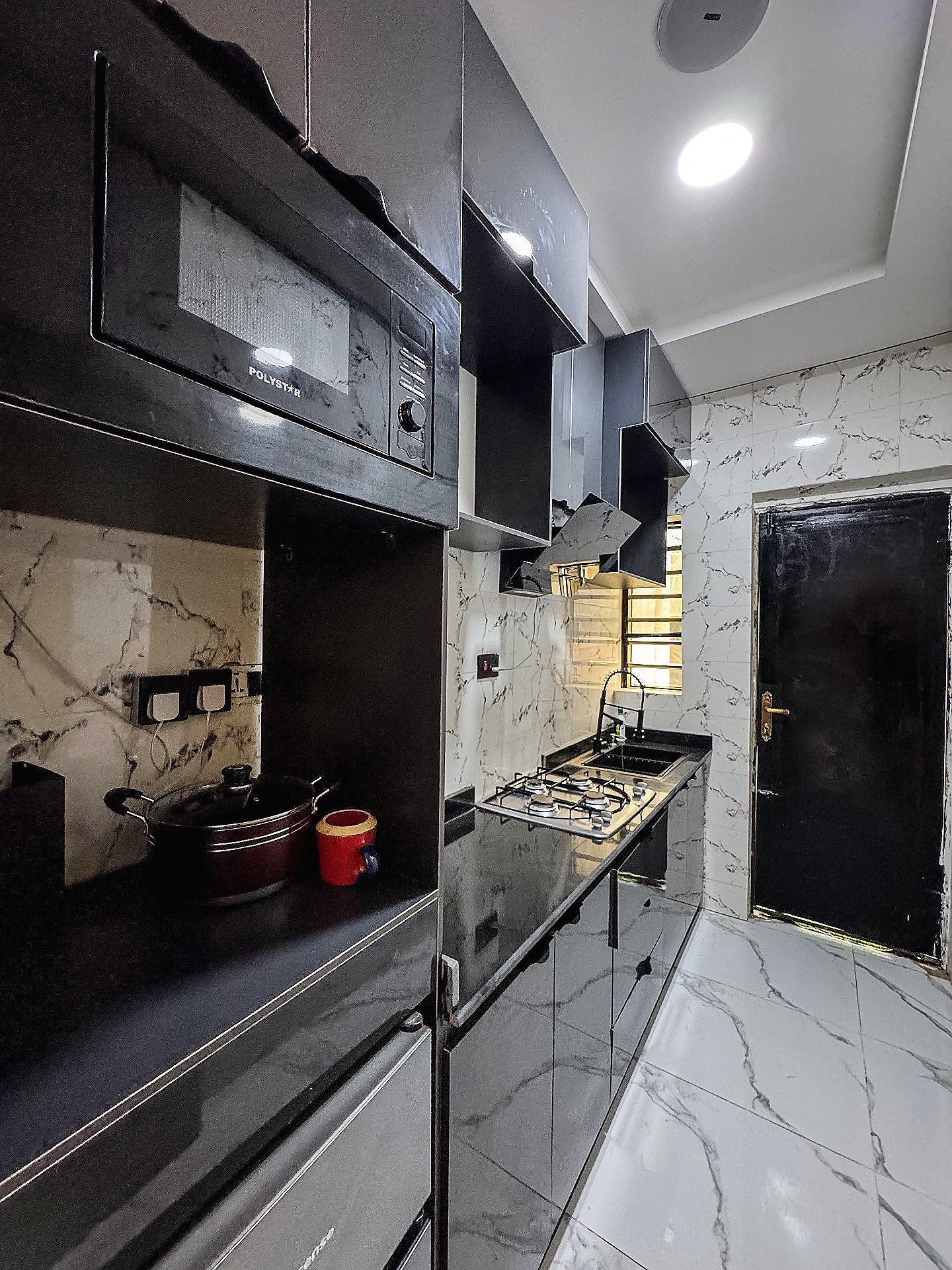 Brand New Luxury 2 bedroom Apartment, Ijesha Surulere — photo 7