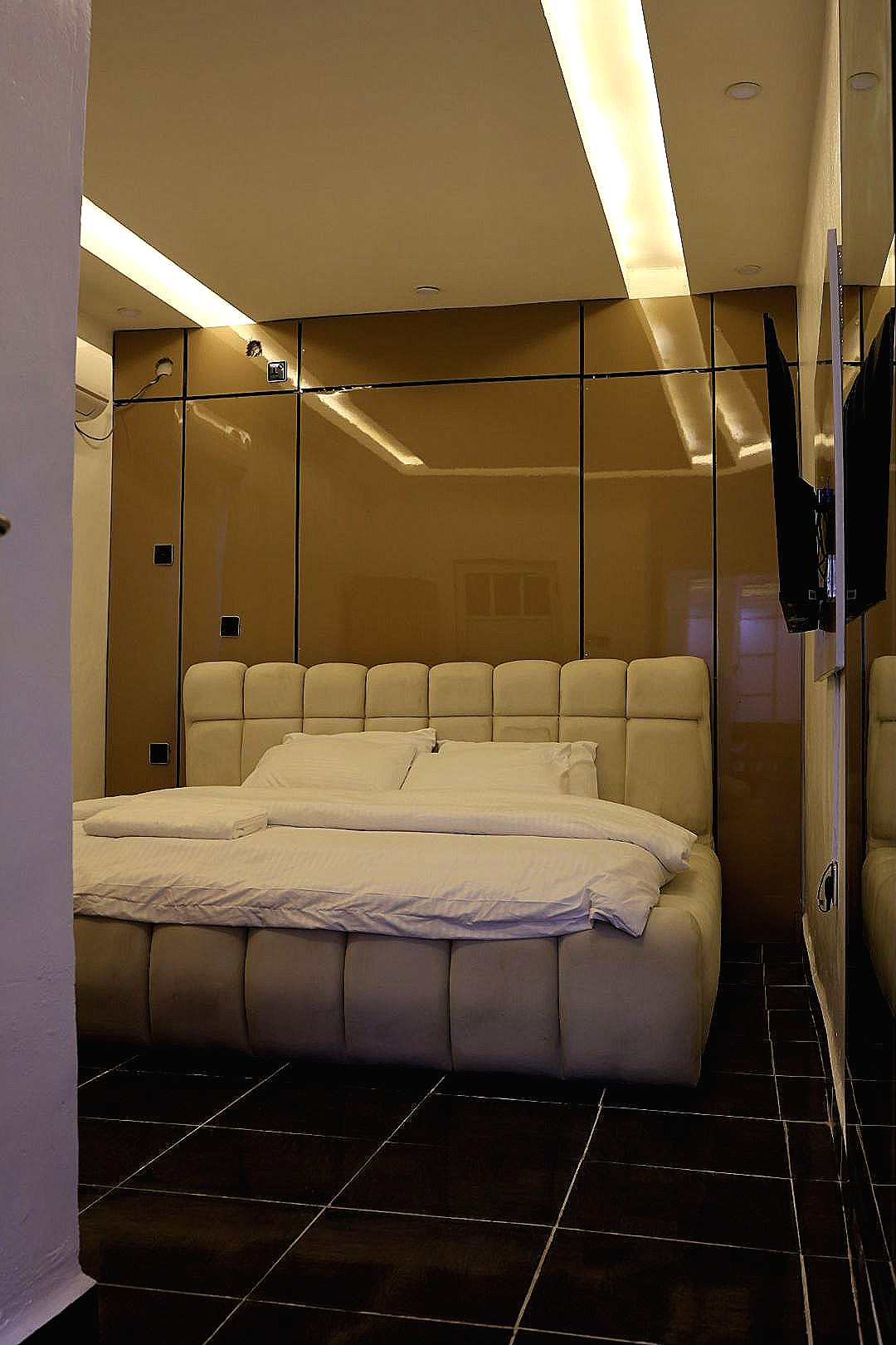 Modern Luxury 2 Bedroom Apartment, Ipaja — photo 4