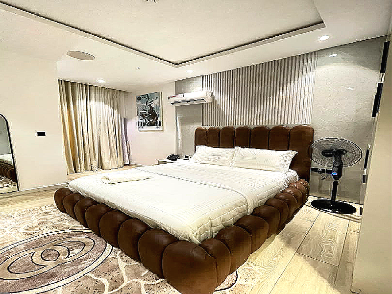 Luxury Four Bedroom Escape in Lekki Phase 1 — photo 5