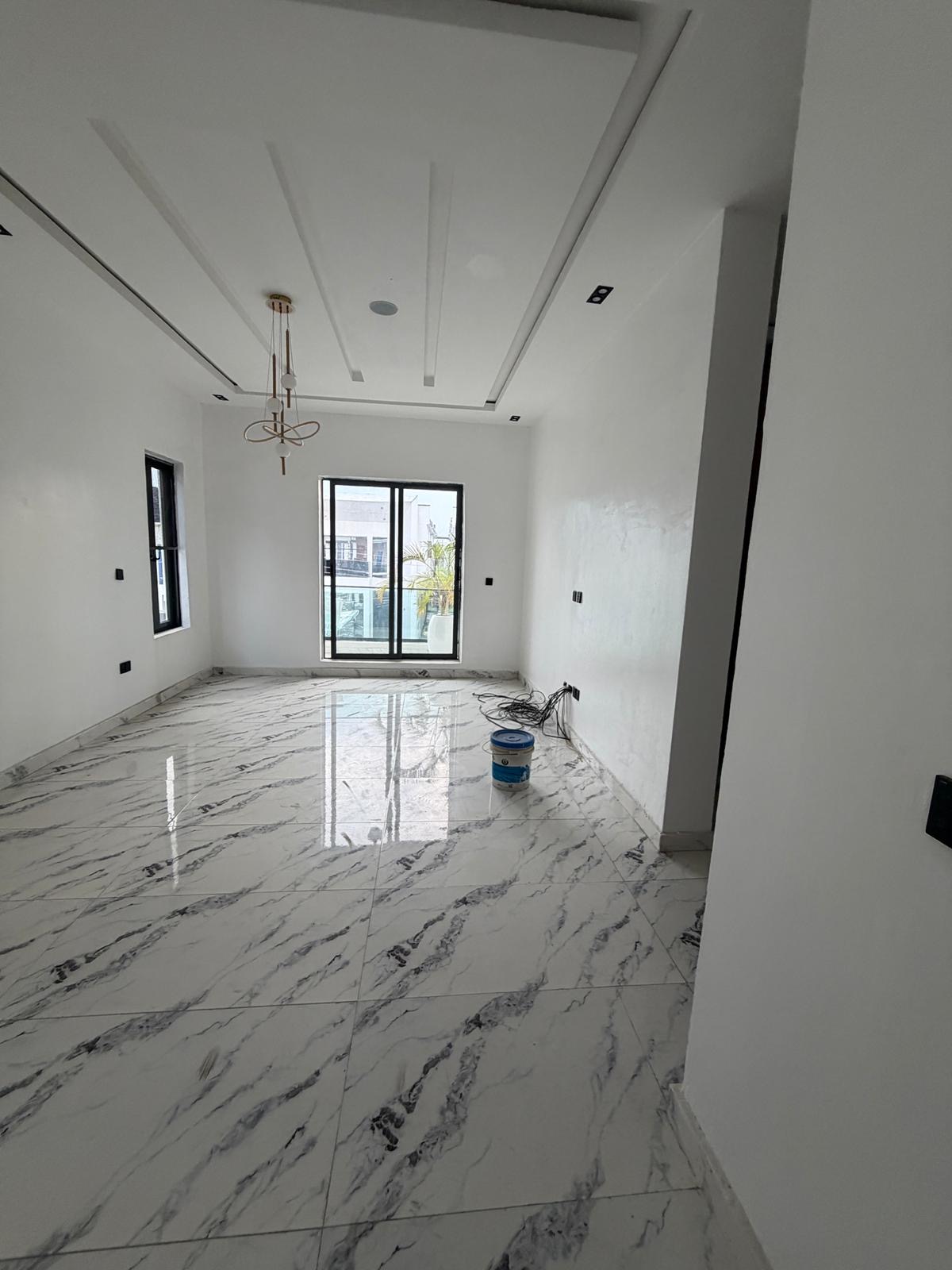 5 bedroom fully detached duplex with swimming pool — photo 7