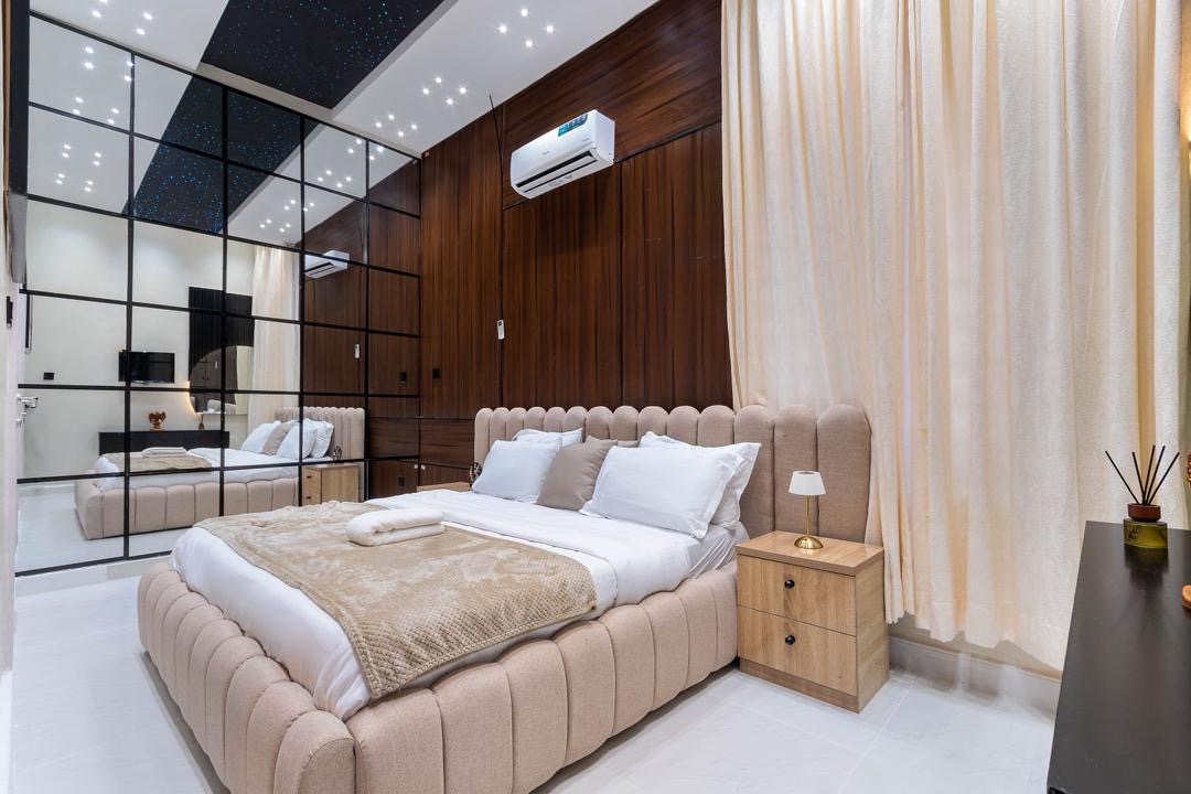 Modern 1 Bedroom Serviced Apartment, Ikate — photo 1