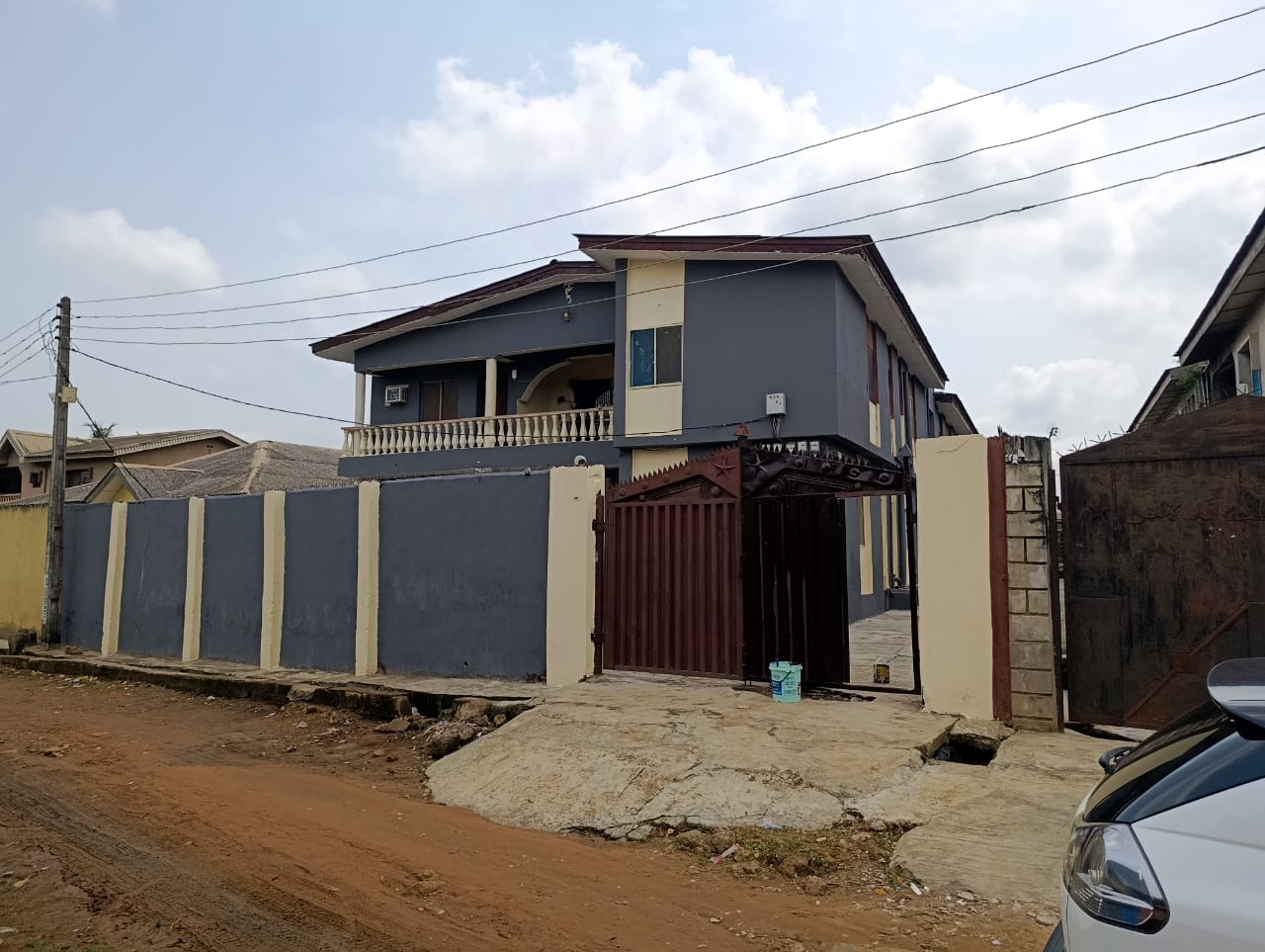 Solid Built 6 Block of Flats For Sale — photo 4