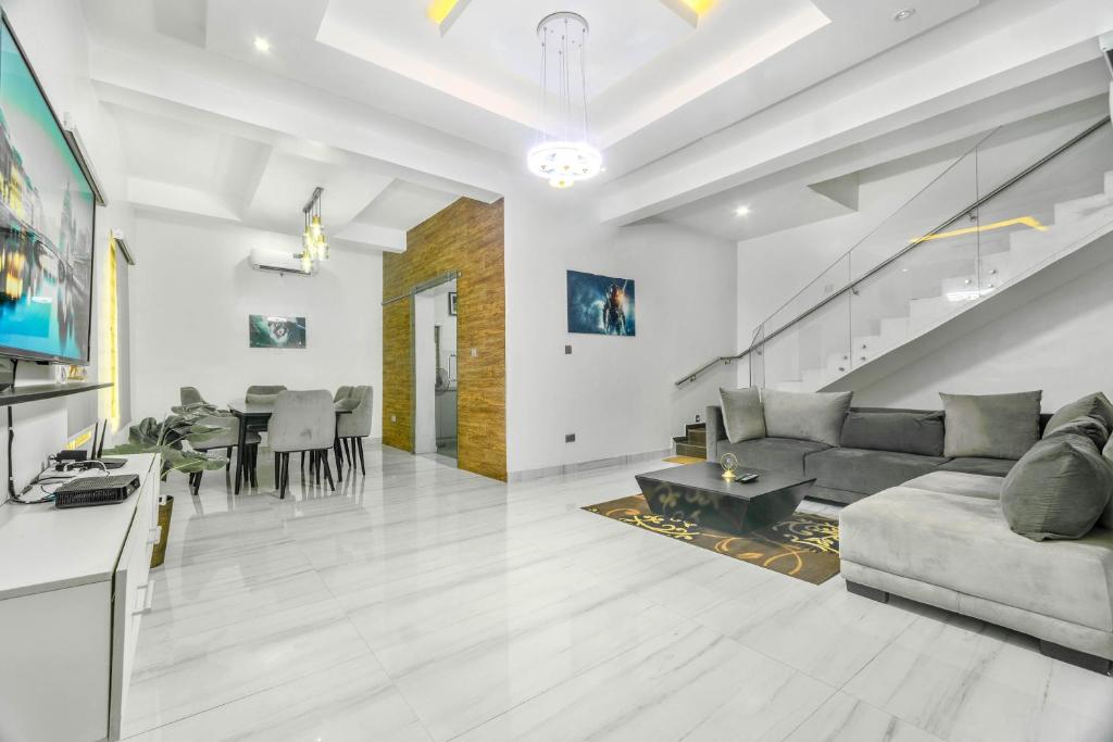 Verified Shortlet Apartments in Lagos – Proplinq